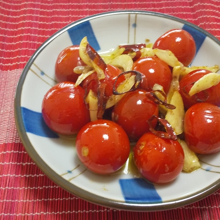 おつまみレシピ♪ミニトマトのガーリック炒め